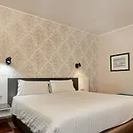 Hotel Amadeos - - Porto