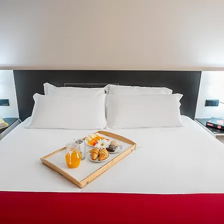 Hotel Amadeos - - Porto