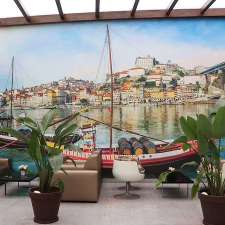 Hotel Amadeos - - Porto Matosinhos (Porto)