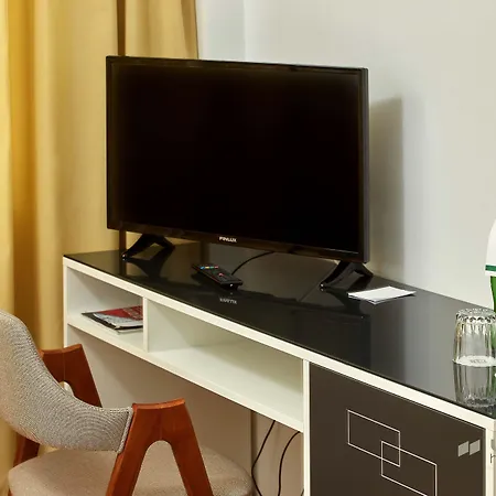 Hotel Amadeos - - Porto Matosinhos (Porto)