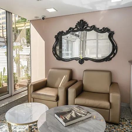 Hotel Amadeos - - Porto Matosinhos (Porto)