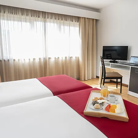 Amadeos - - Porto Hotel Matosinhos (Porto)