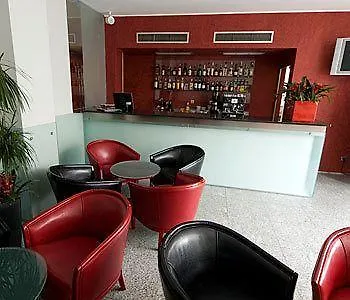 Amadeos - - Porto 3* Matosinhos (Porto)