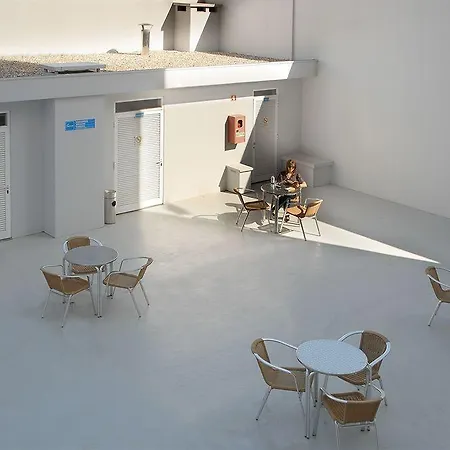 Amadeos - - Porto 3*