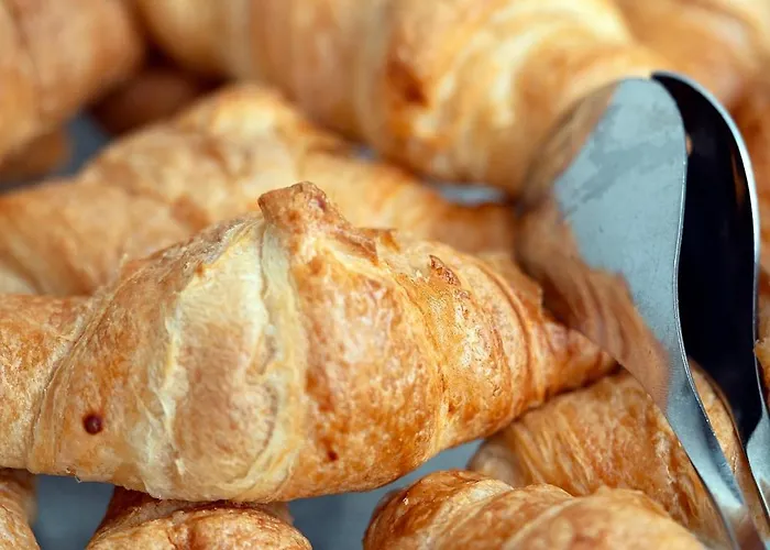 Amadeos - - Porto מטוסיניוס