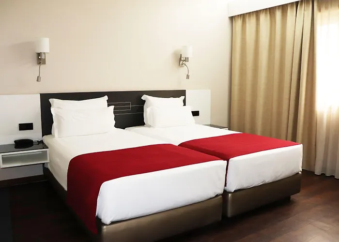 Hotel Amadeos - - Porto Matosinhos (Porto)